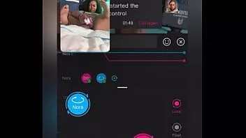 Jouer @the professor3x contrôlant le jouet de la licorne riah sur facetime