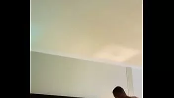 play Of:ezra kyle25 primește un masaj senzual de la maseuza model de muschi drept ceh în camera de hotel clip suplimentar necenzurat pe site-ul meu