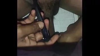 play Esta é uma parte privada masculina clara por conta própria