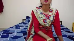Play Indian Stepmom Saara's Forbidden Sex Encounter with Son-in-Law
