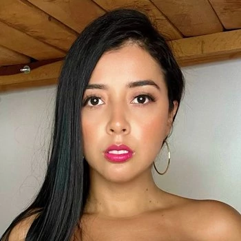 Pornoster Lina Henao