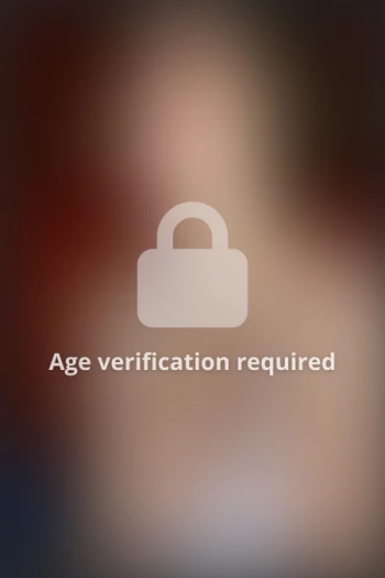 अभिनेता Ashley Ocean