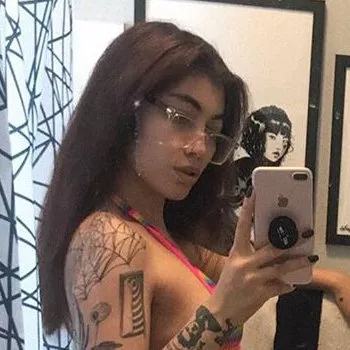 Pornstar Ashlee Juliet
